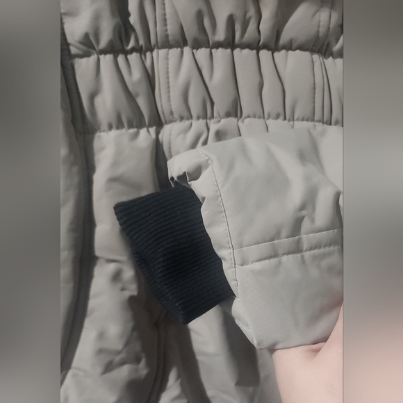 NWT Women's Beige Oppenheimer Winter Jacket with Faux Fur Hood size: L - Picture 6 of 9